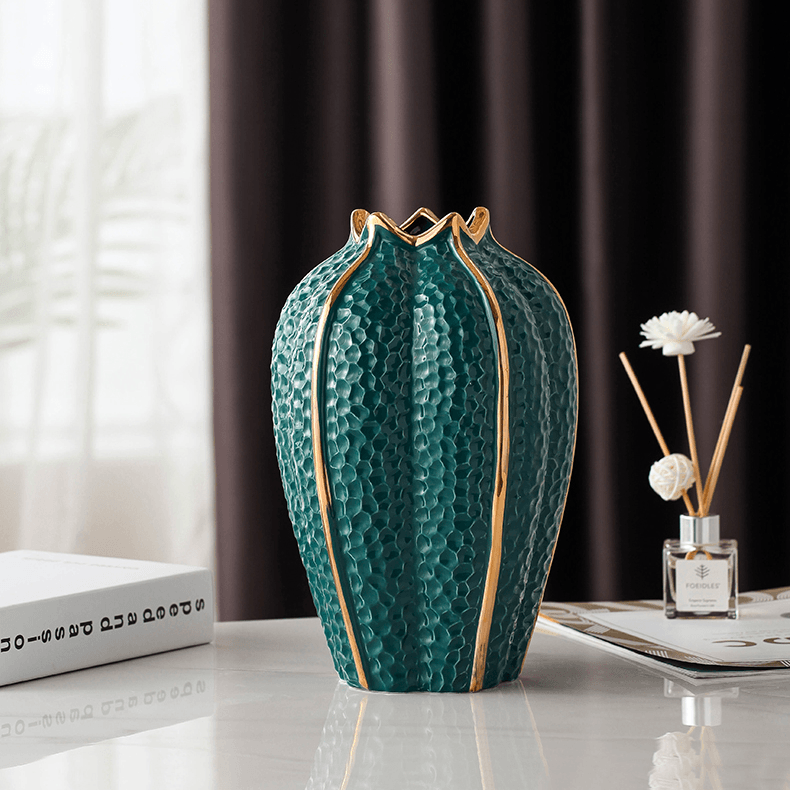 Remus Luxury Vase