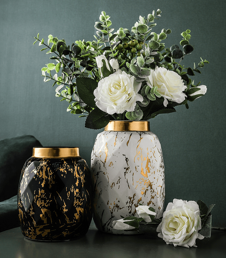 Gaia Luxury Vases