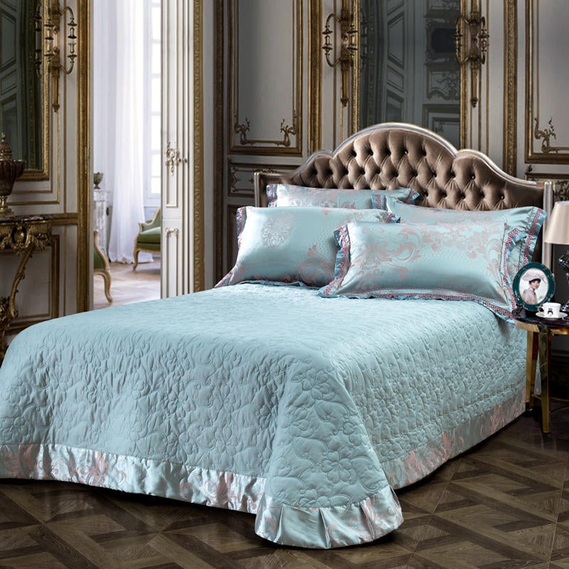 Cassandra Bedding Set