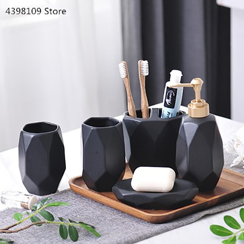 Menella Bathroom Set