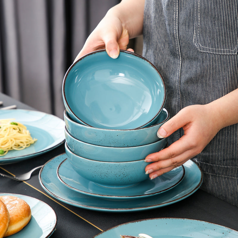 Thyone Porcelain Dinner Set