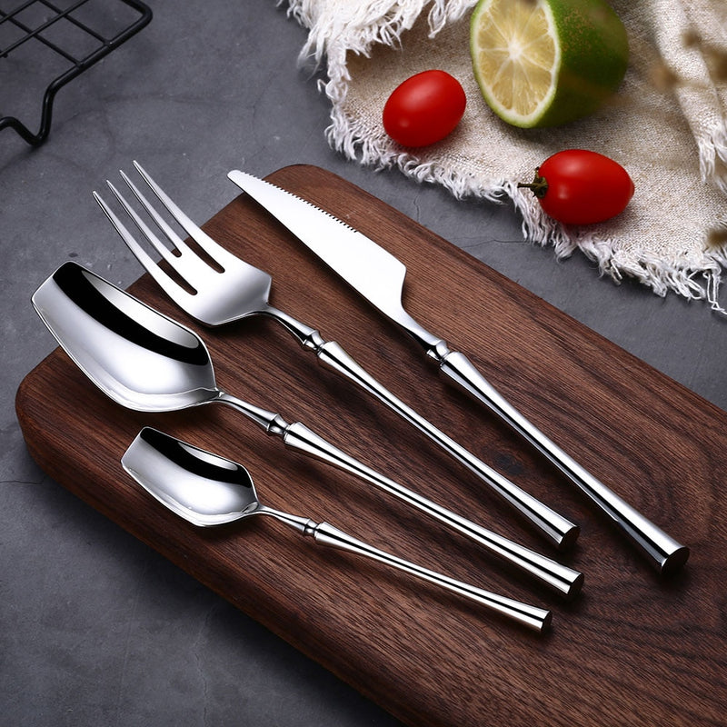 Oger Flatware Set