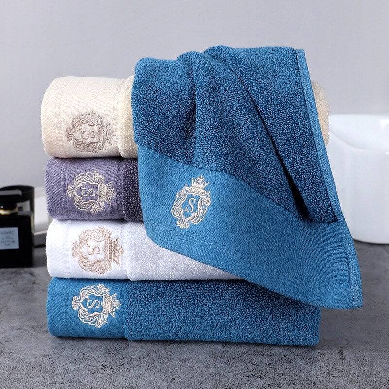 Signature towel set