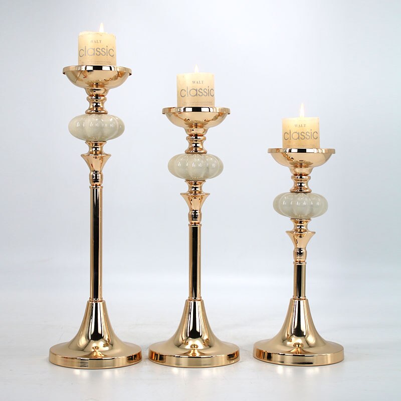 Russell Candle Holder