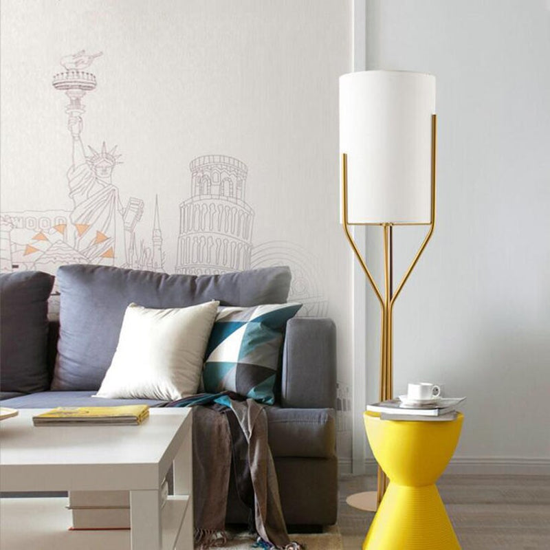 CARTWHEEL FLOOR LAMP